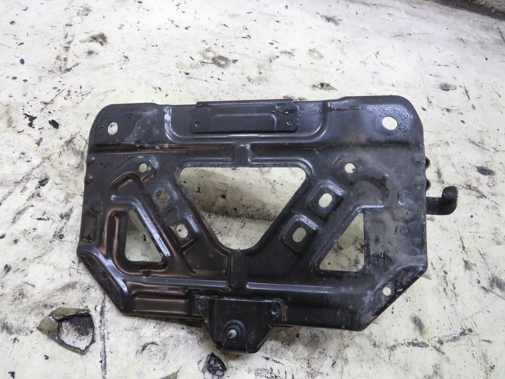 фото №1, Основание аккумулятор mini countryman r60 lift 1.6 d