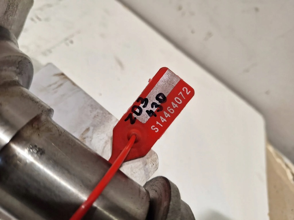 Wał колінчастий zd3 renault mascott master 3.0 dci 04- номінал в Україні