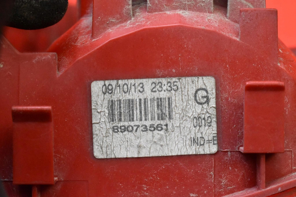 фото №6, Лампа ліва задня задня 89073571 citroen jumpy 2 ii 07-16