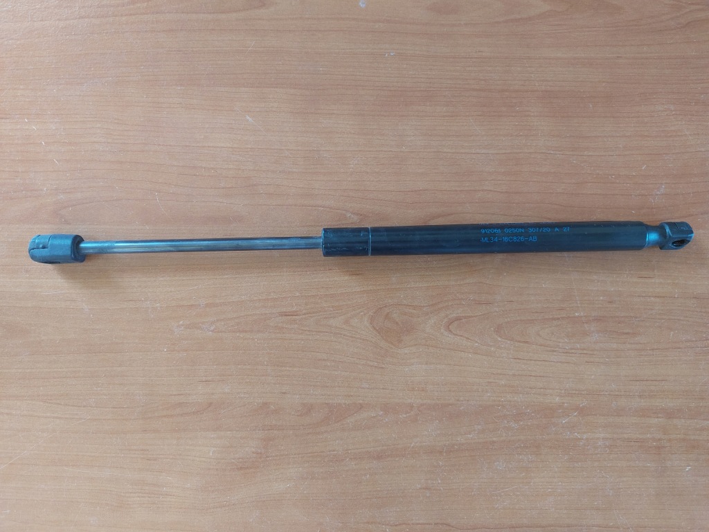 фото №1, Амортизаторы капот ford f150 2021- ml34-16c826-ab