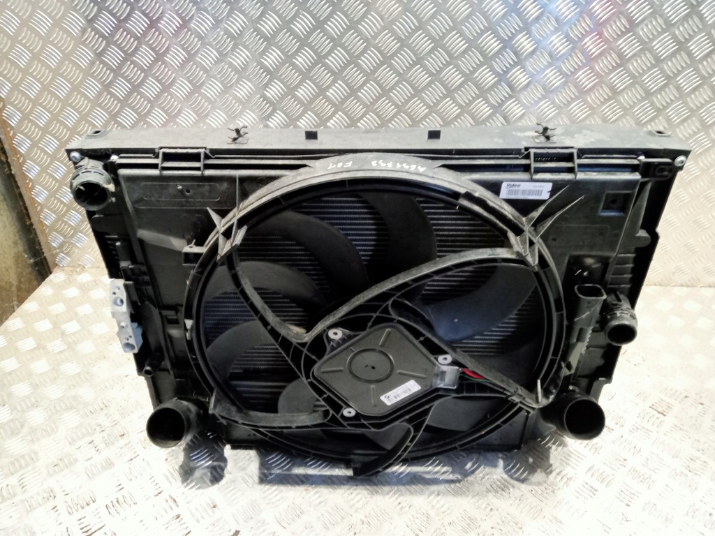 Bmw f31 19r lci m-pakiet 2.0d радиатор вентилятор 8507407 8641964 8641963 с Разборки