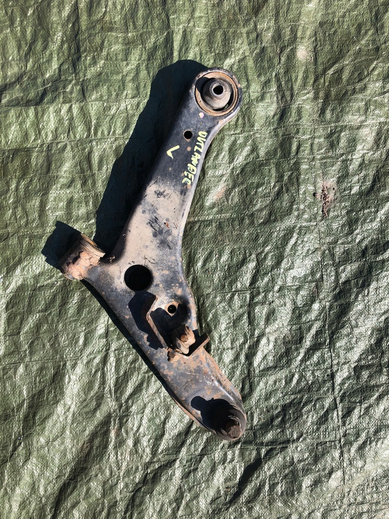 фото №1, Важіль перед лівий mitsubishi outlander i