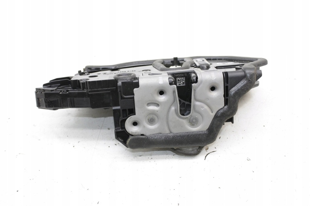 фото №7, Замок задних правых дверь bmw f40 7445054 2.0l дизель 110kw 2020