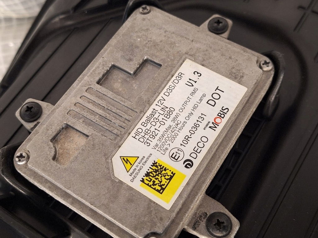 фото №8, Лампа перед ксенон правый hyundai santa fe iii 3 212-15 orginal europa super