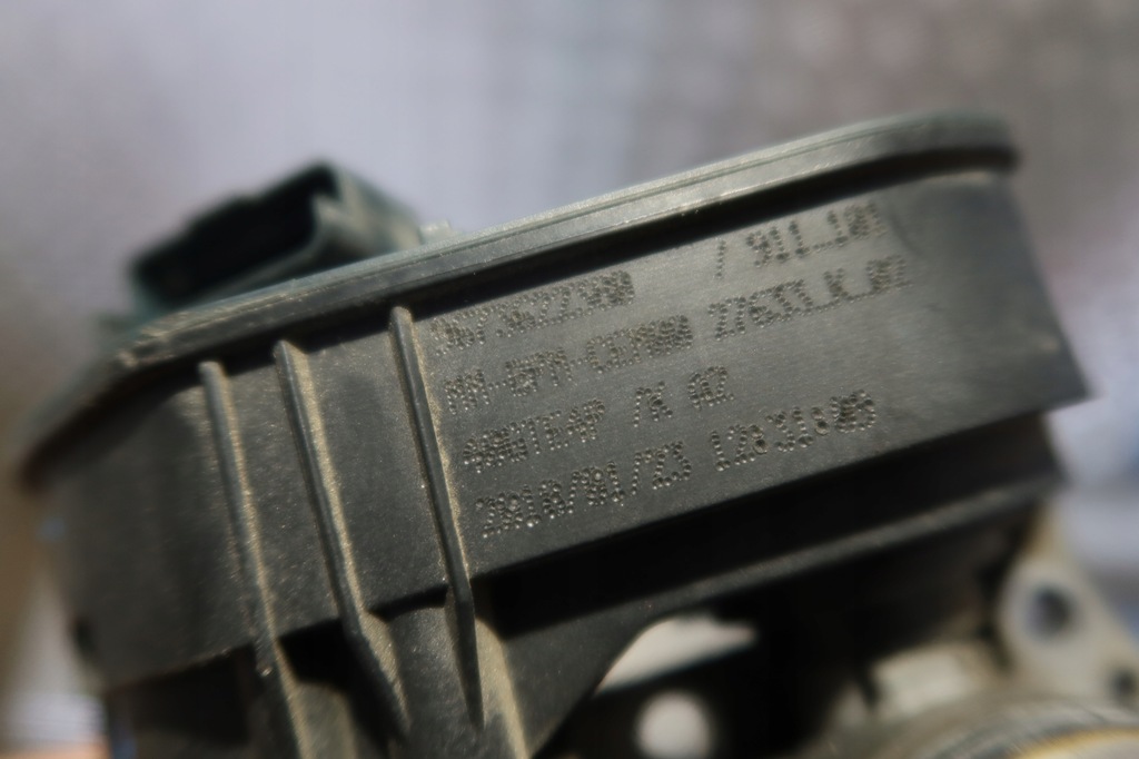 фото №5, Дроссельная заслонка peugeot 208 i lift 9673622300