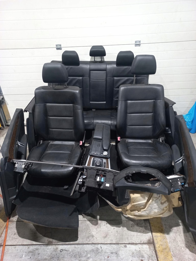 фото №6, Заднє сидіння сидіння салон mercedes w212 sedan europa