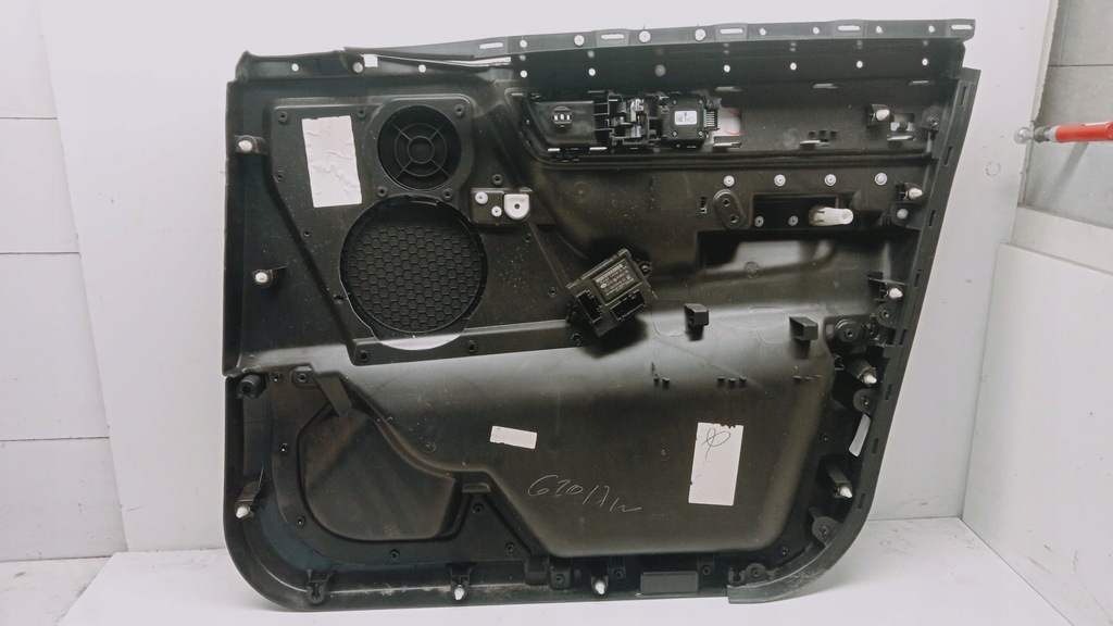 фото №8, Оббивка обшивка лівий перед land rover range rover sport l320 europa