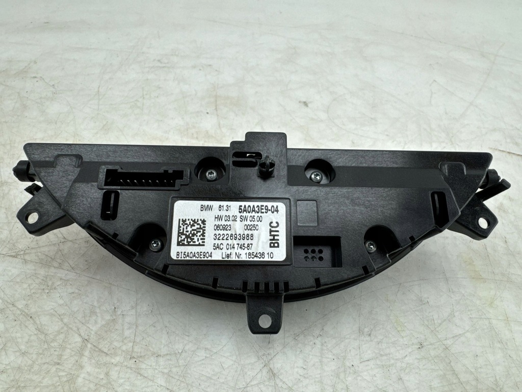 фото №6, Mini one - cooper f56 f55 2024 кнопки / перемикач регулювання гучність