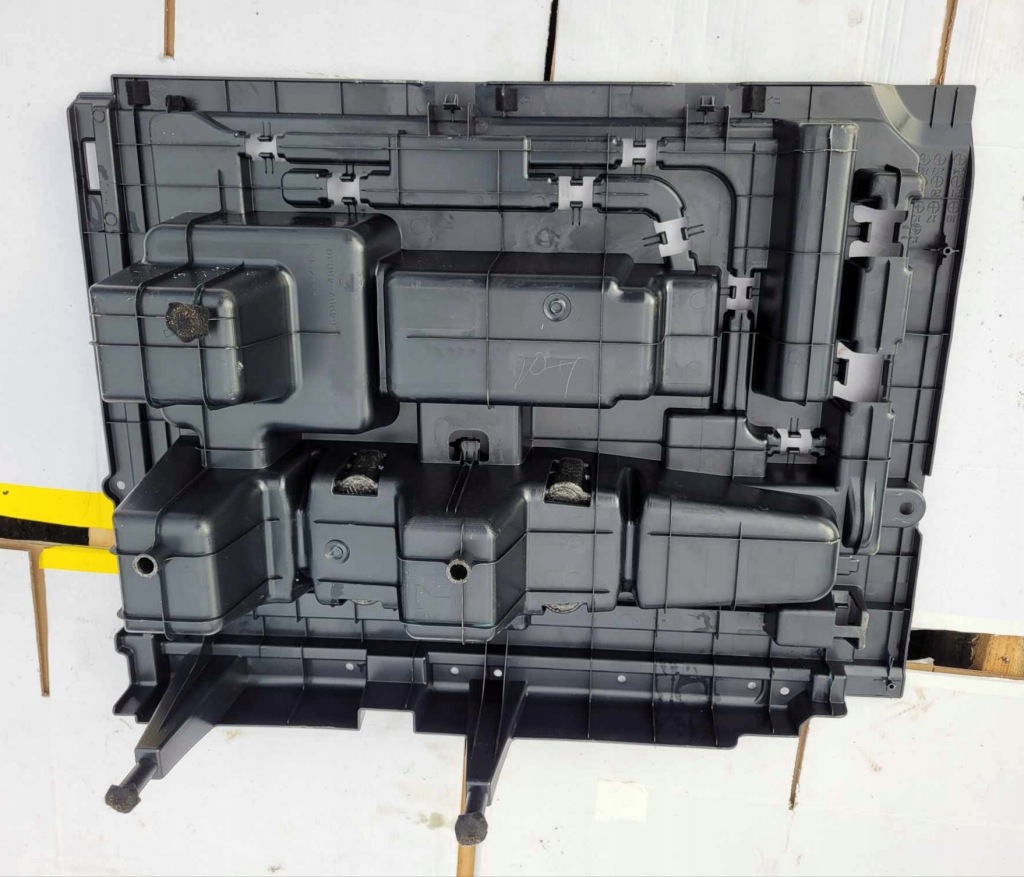 Вкладыш бардачок багажника lexus rx iv 2016- Доставка