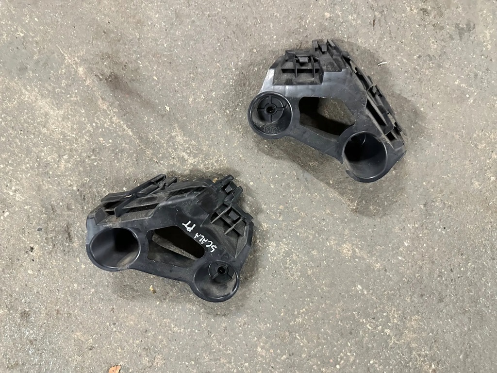 фото №1, Skoda scala направляющая бампера правый задняя задний