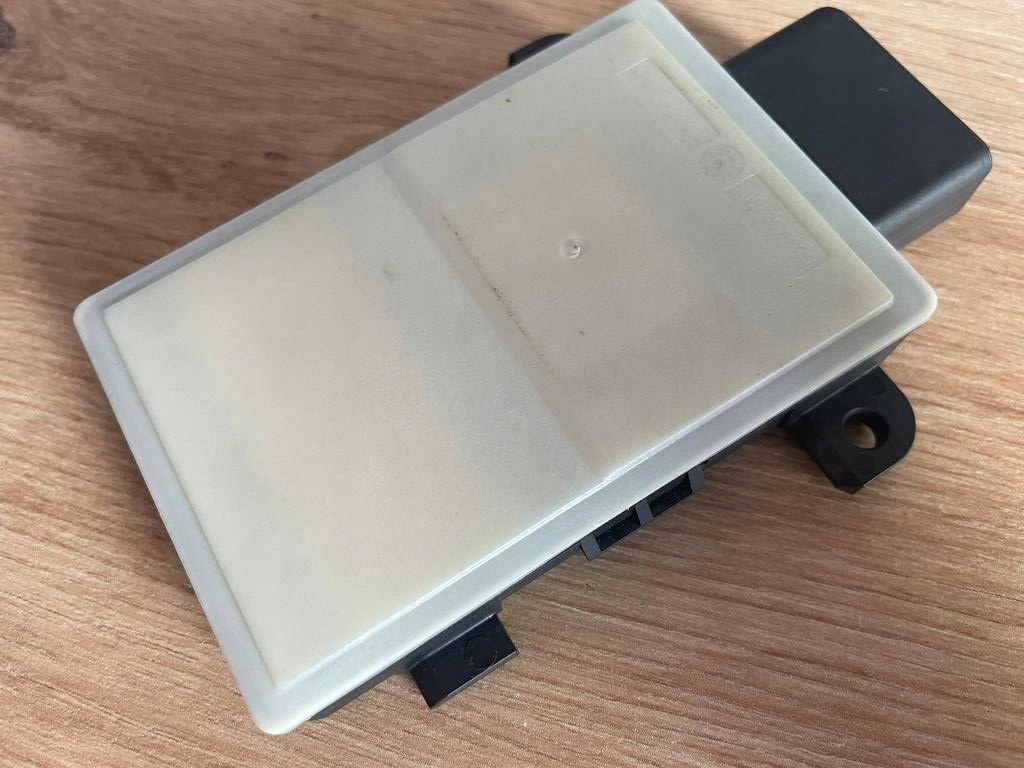 фото №8, Модуль асистент перемикання поперечина руху задня 4ke907566 do audi etron a6 a7 a8 q7 q8