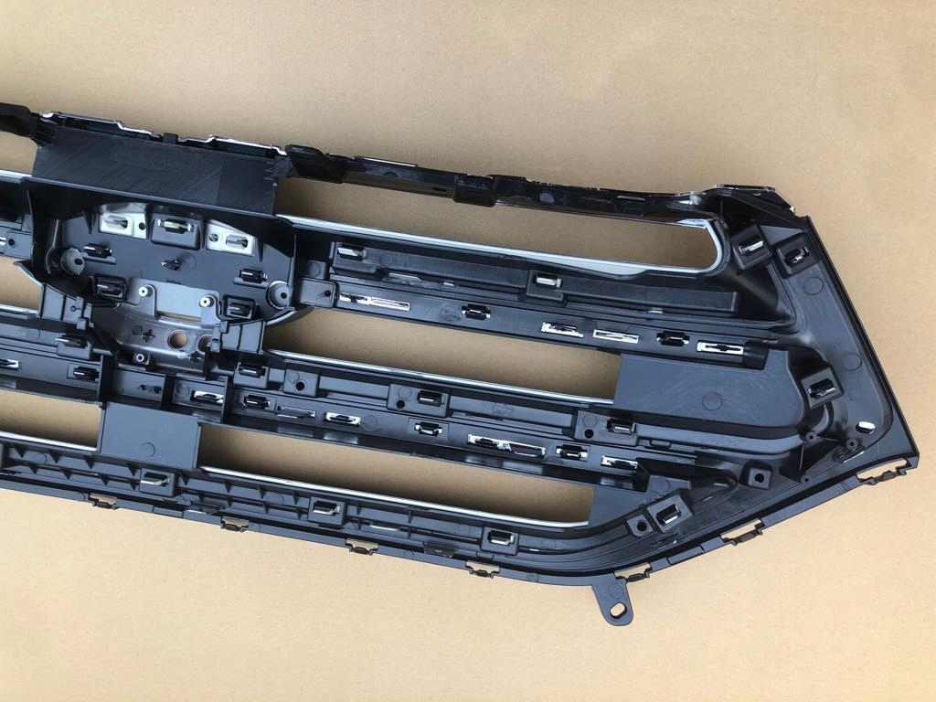 фото №5, Решётка радиатора средняя ford edge хром камера 2015-2018