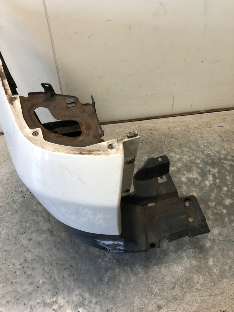 фото №7, Кутик бампера лівий задня mitsubishi pajero iv