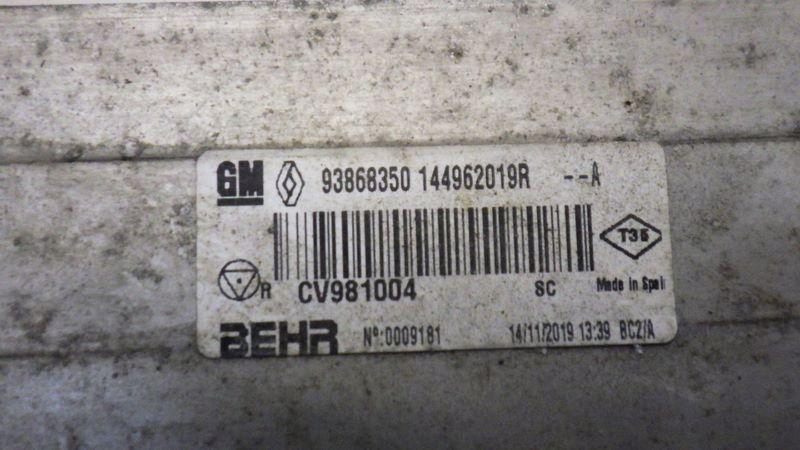 Радиатор интеркулер trafic 3 vivaro b 1.6 dci 144962019r 93868350 Цена