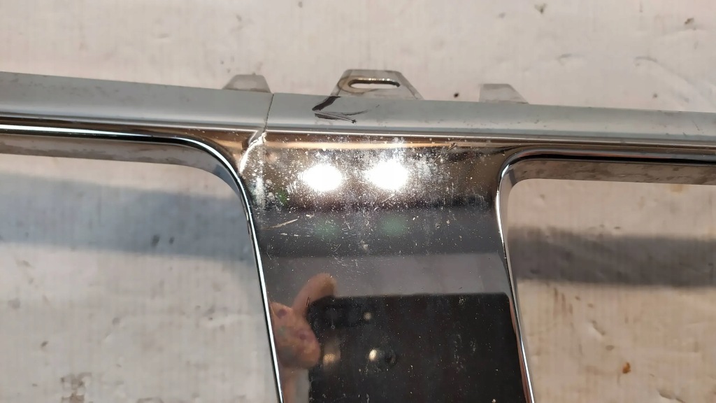 Купить Молдинг хром перед mercedes gl w168