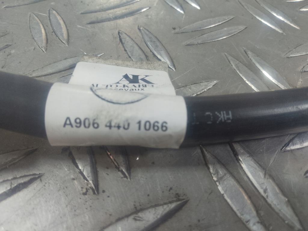 Sprinter 906 06- шланг клема плюсова a9064401066 Недорого