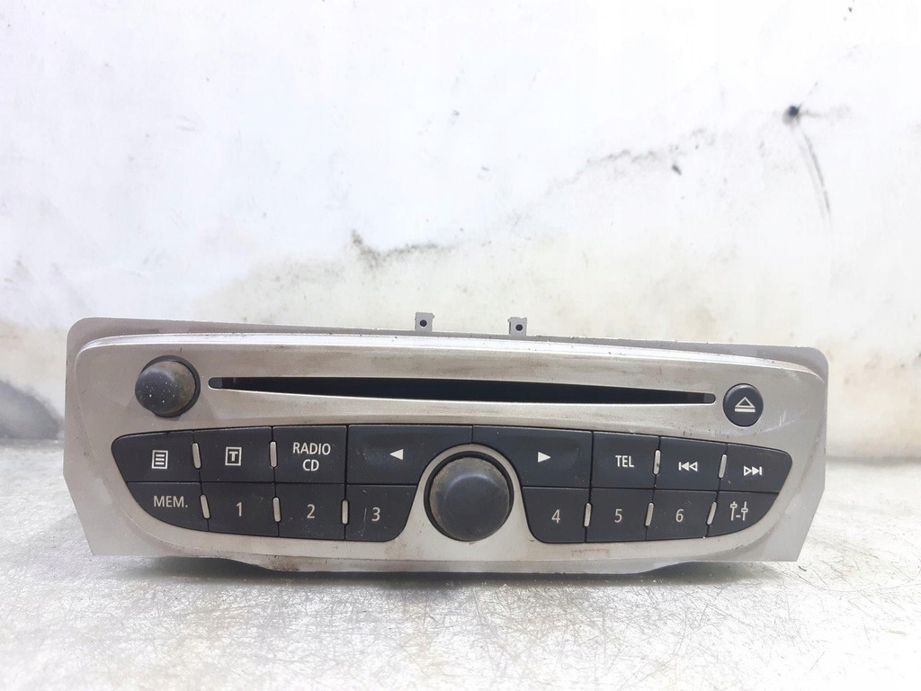 фото №1, Радиопроигрыватель renault megane iii 281159389r