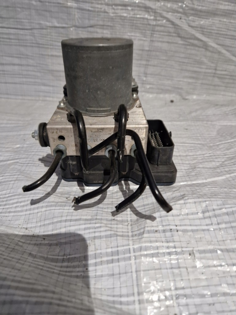 Купити Vito v klasa w447 насос abs a4479003802