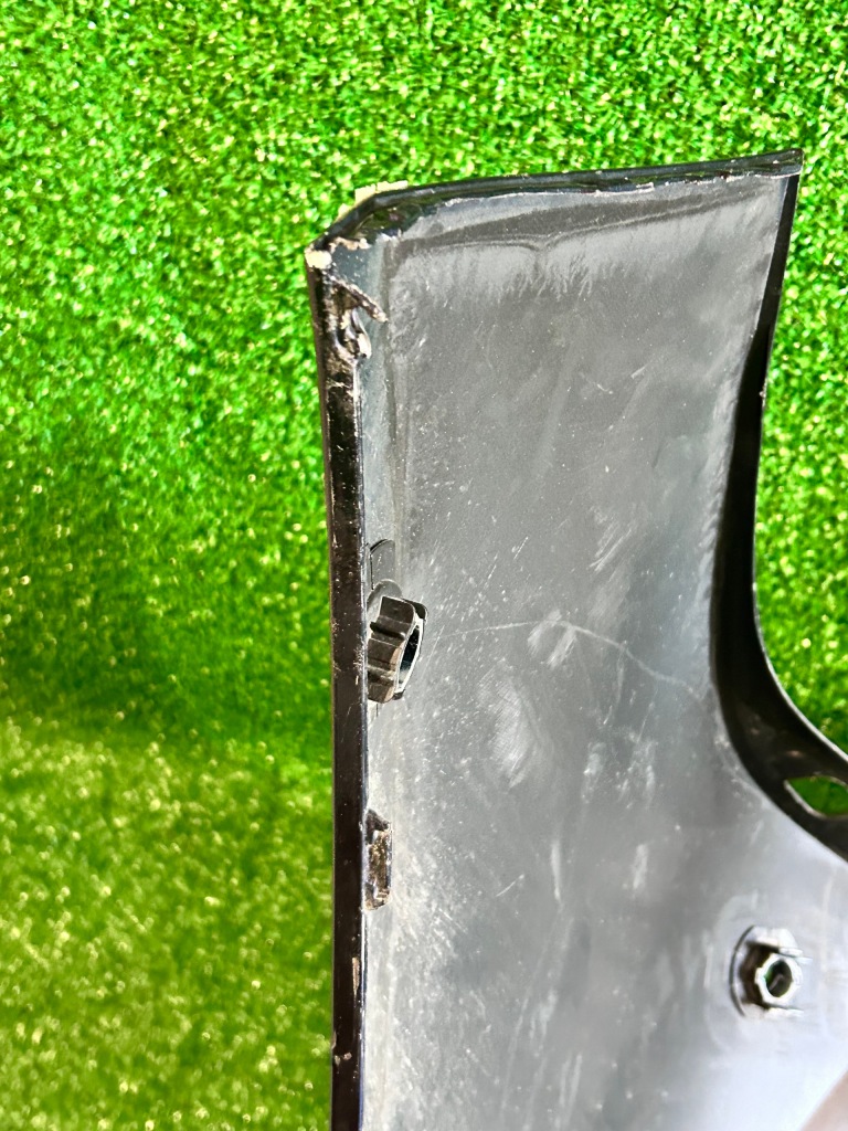 Бампер передний toyota corolla e21 hb универсал gr с Разборки