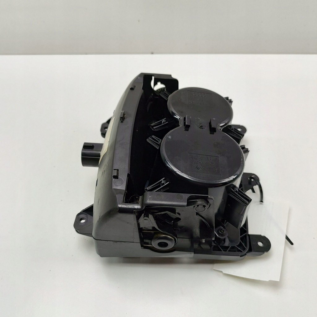 фото №6, Audi rs6 c7 2017 кронштейн na чашка панелі приладової панелі