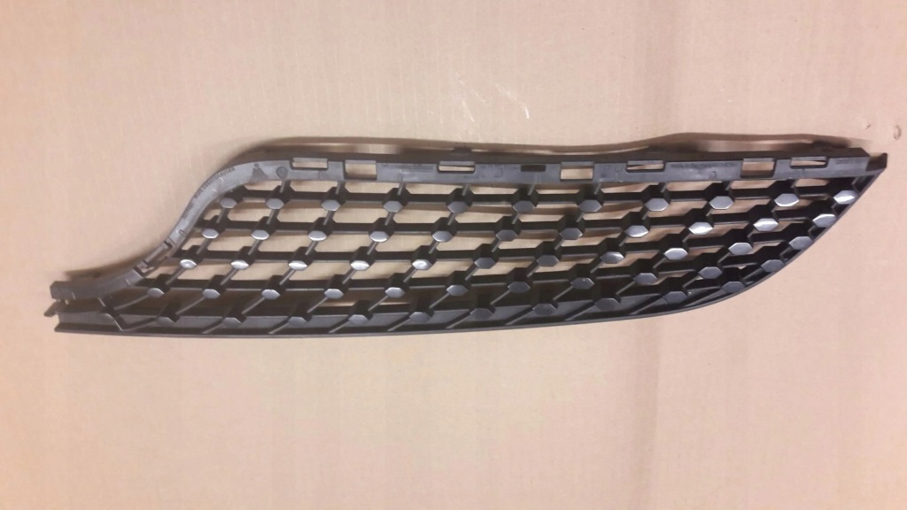 Купить Mb cla w117 решётка решётка радиатора решётка радиатора a1178880960