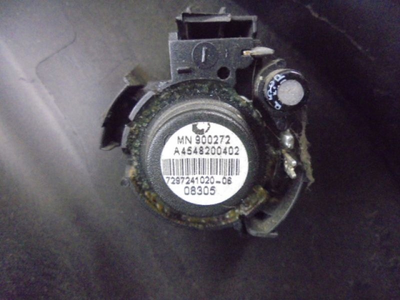 фото №8, Forfour i захист динамік перед правий a4548200402