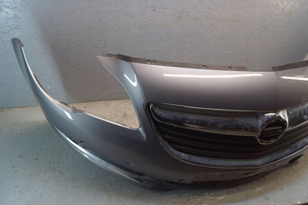 Opel insignia a рестайлінг  бампер перед pdc z195 z2432 12w Доставка