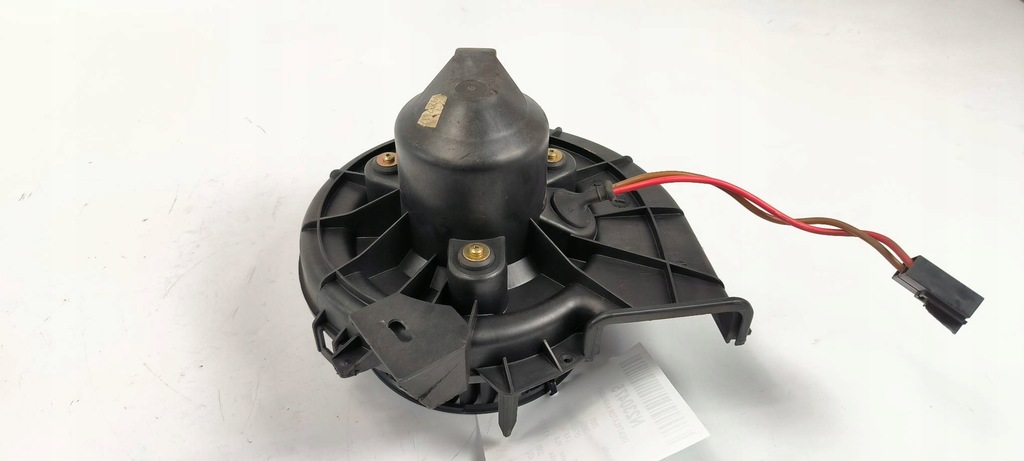 фото №1, Вентилятор салонный 0064579 opel corsa c