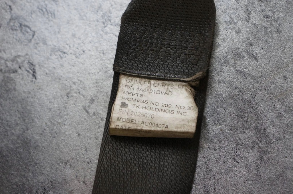 фото №6, Pas безопасности правый перед chrysler 300c