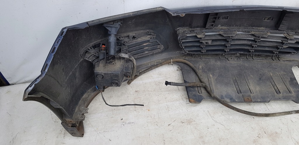 фото №10, Бампер перед омыватель opel astra h z168