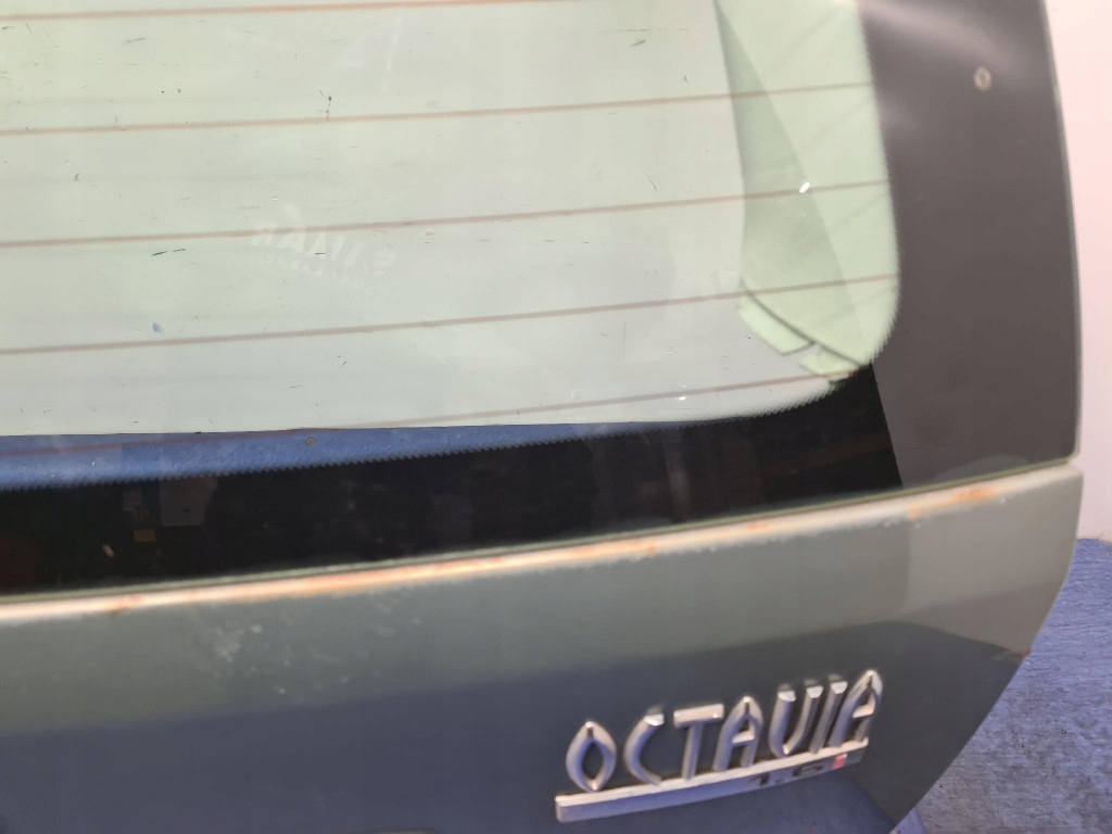 Skoda octavia 1 рестайлінг  задня кришка багажника багажника m7m7 Ціна