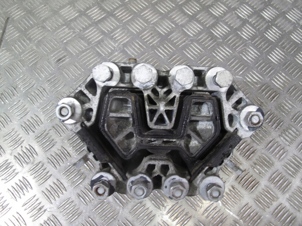 фото №5, Подушка коробки передач scania r s