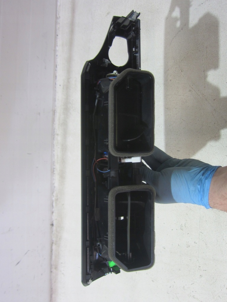 Купить Bmw x3 f25 x4 f26 решётка обдув средняя молдинг dekor 64229184742 9257224