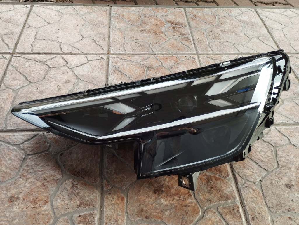 фото №1, Лампа левая full led laser audi q8 4m8 lift 2022-^