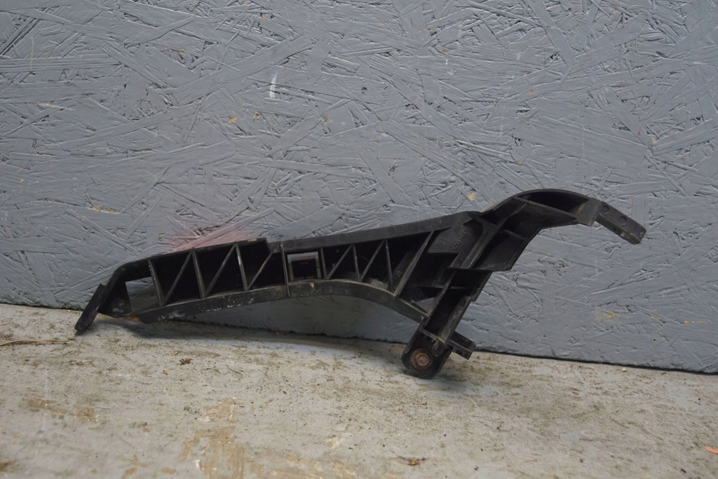 фото №13, Honda cr-v iii напрямна кронштейн лампи правий перед s732