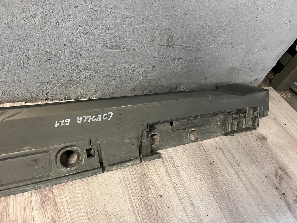 фото №7, Toyota corolla e21 kombi молдинг порог правая порог правый 75850-02220