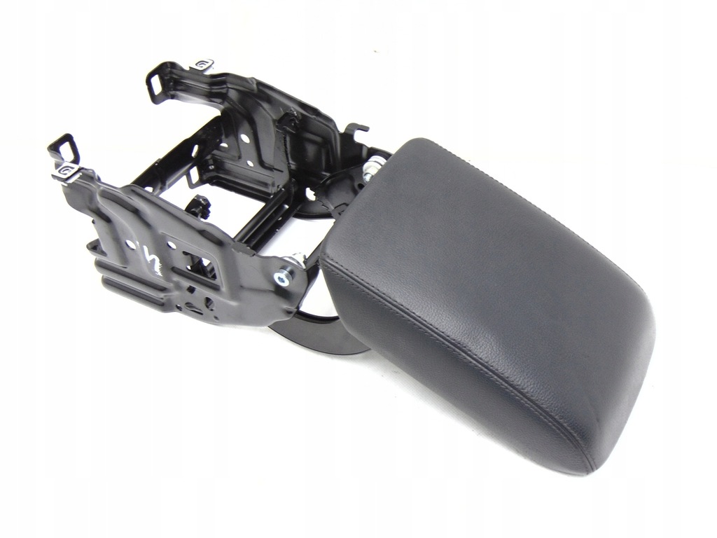 фото №8, Подлокотник audi a4 b8 a5 8k0864283 каркас