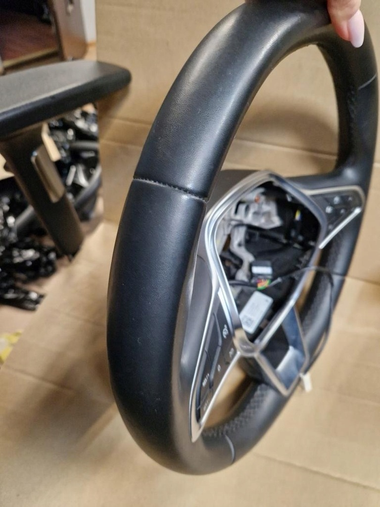 фото №9, Воздуховод кожа renault clio v 484005951r