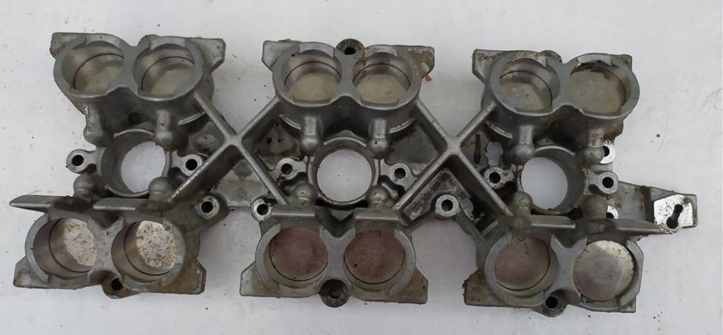 фото №1, Основание вала распределительного вала porsche boxster 986 3.2