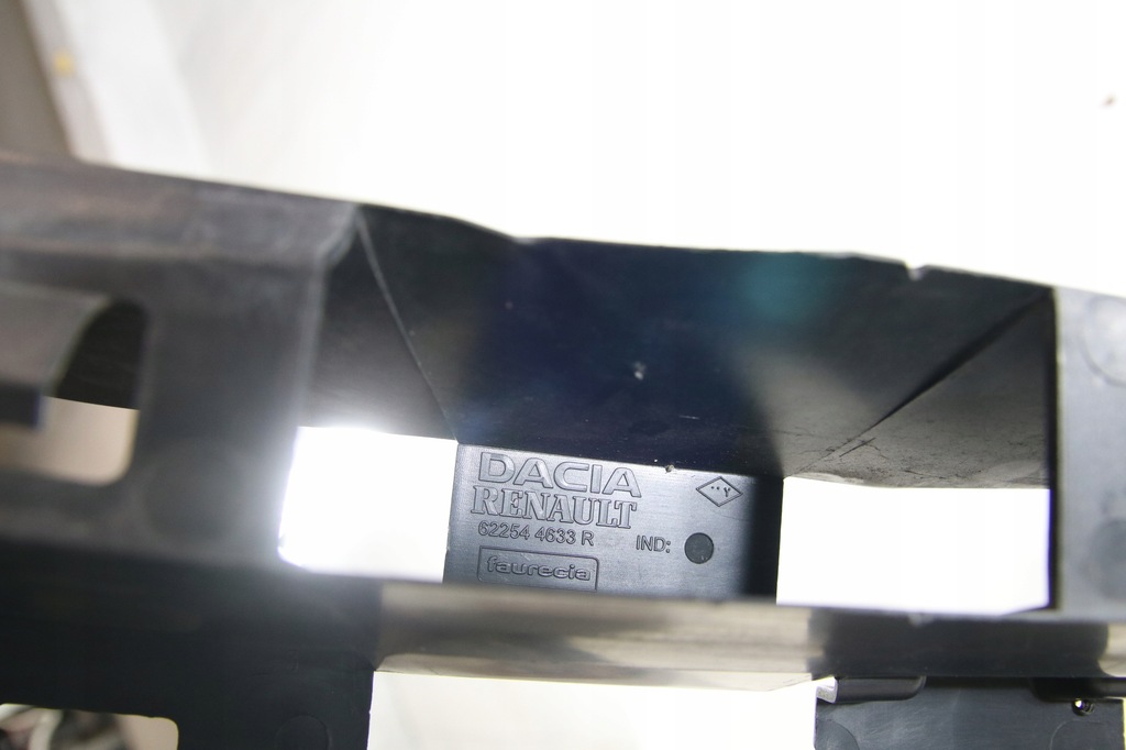 фото №10, Решітка решітка радіатора нижня w бампер перед dacia logan 2 sandero ii 2012-2016