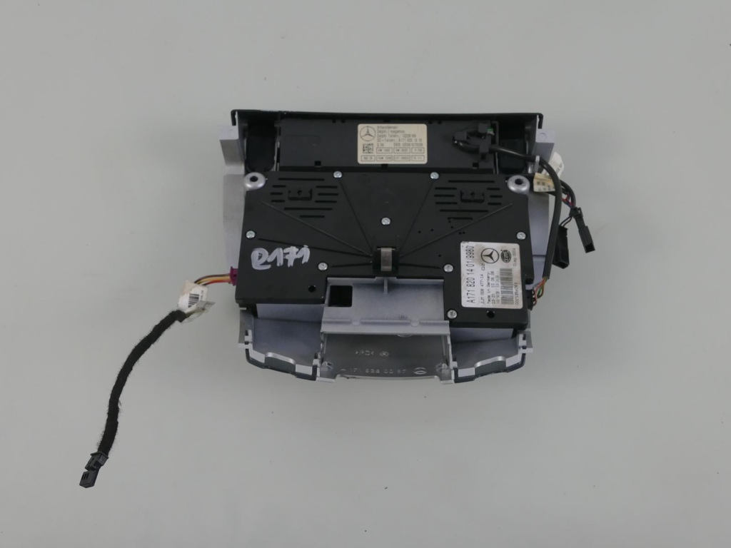 фото №3, Mercedes slk r171 лампа стельовий освітлення кабіни