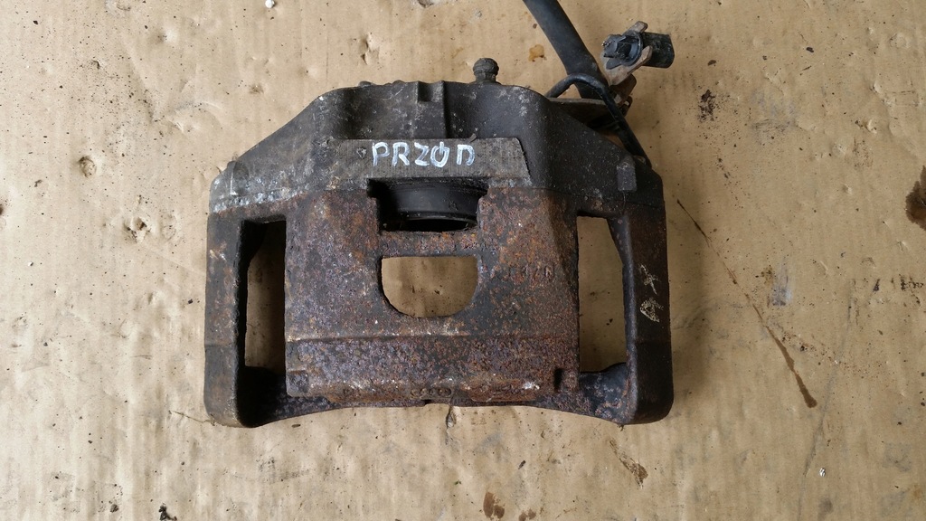 фото №1, Audi a8 d3 3.0 tdi суппорт тормозной правый перед