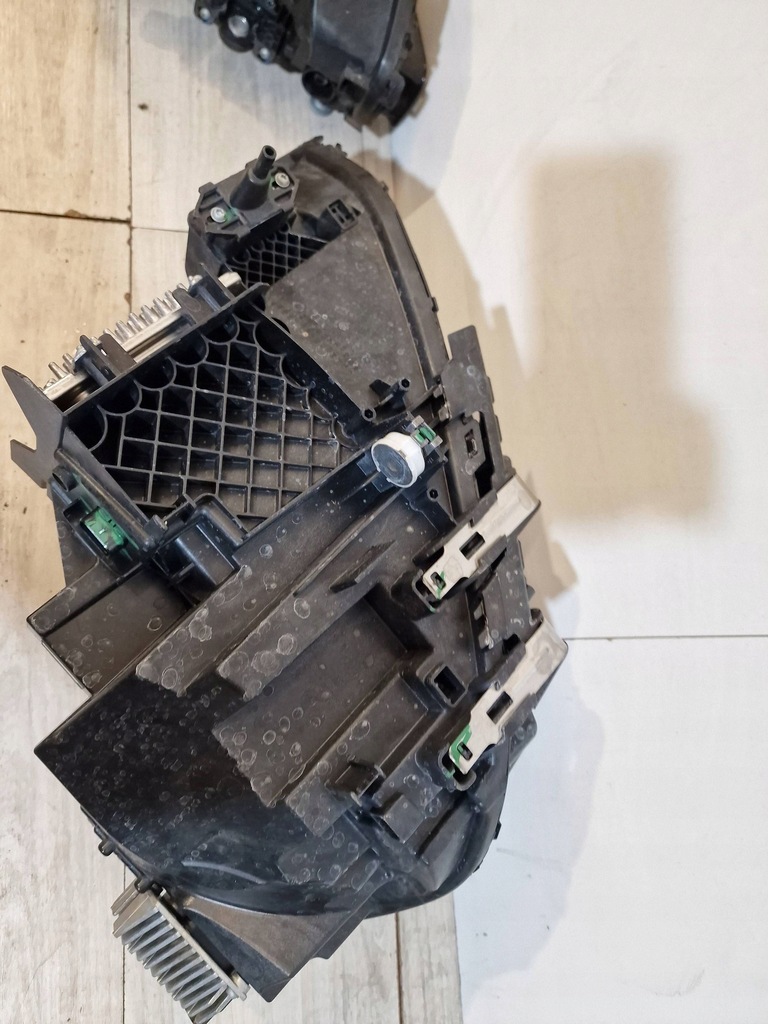 фото №13, Лампа led bmw 2 g42 gold 5a320f3 5a320f4