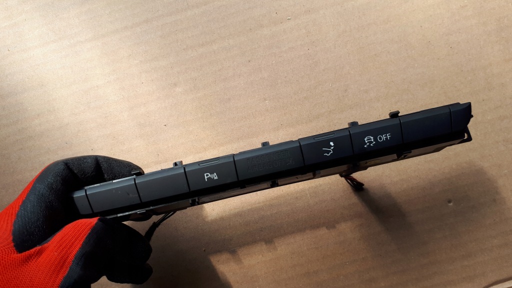фото №1, A7 4g s7 панель кнопок pdc кришки 4g0927137ae