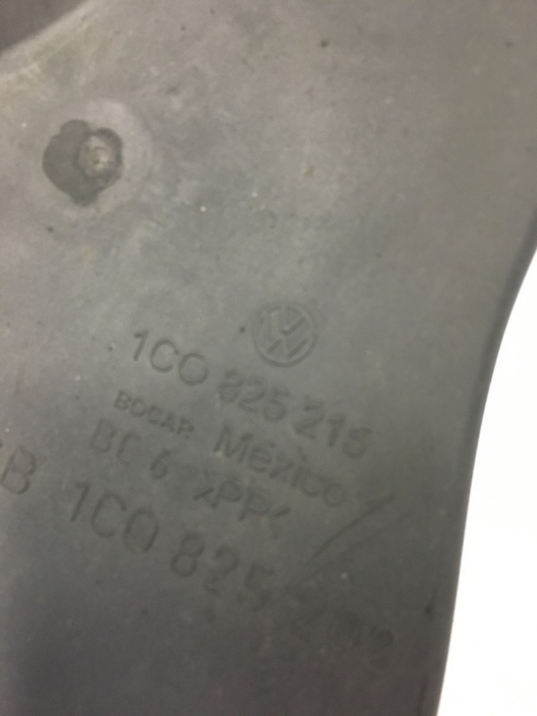 фото №15, Пластик защита правый задняя vw new beetle 1c0825202