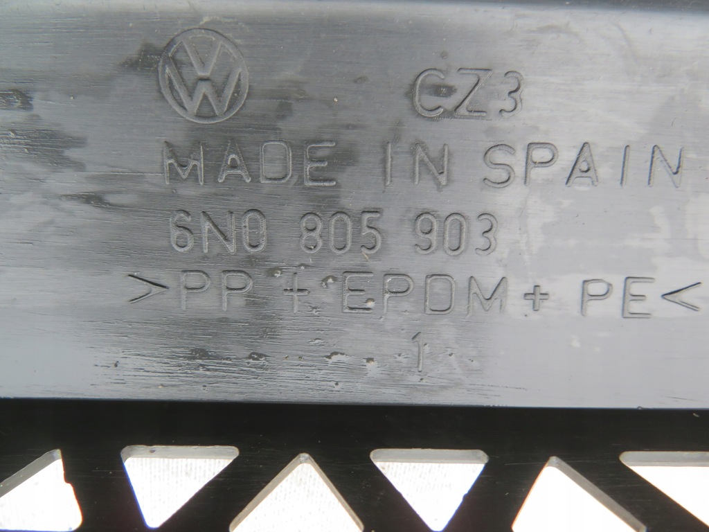 фото №15, Vw polo 9n накладка спойлер бампера перед 6n0805903