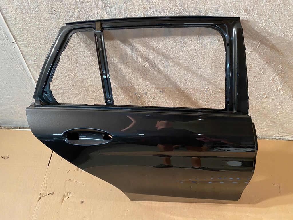 фото №9, Mercedes c-klasa w205 kombi двері правий задня задні