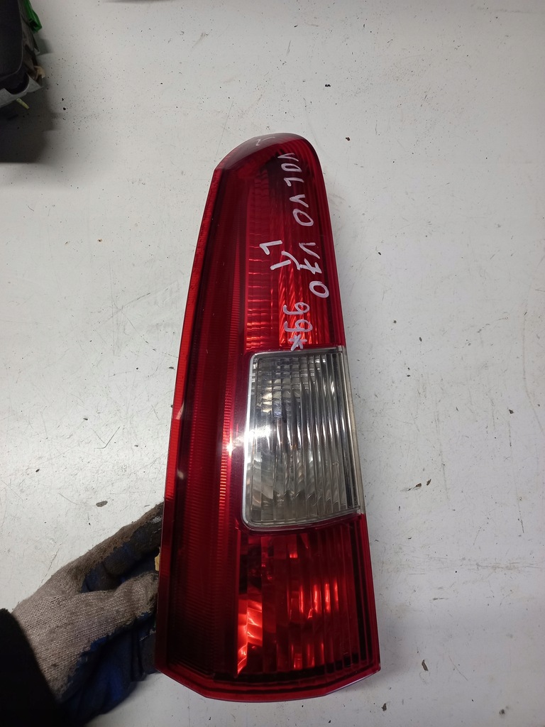 фото №1, Лампа задняя левая задняя левый volvo v70 ii
