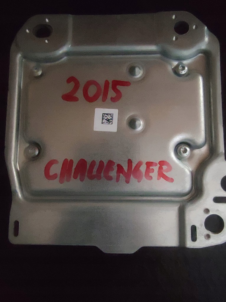 фото №9, Dodge challenger приборная панель приборная 2015+