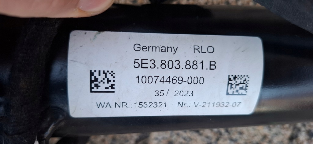 фото №11, Skoda octavia 4 iv 2019- hak буксировочный электрический 5e3803881b 5e3971541b